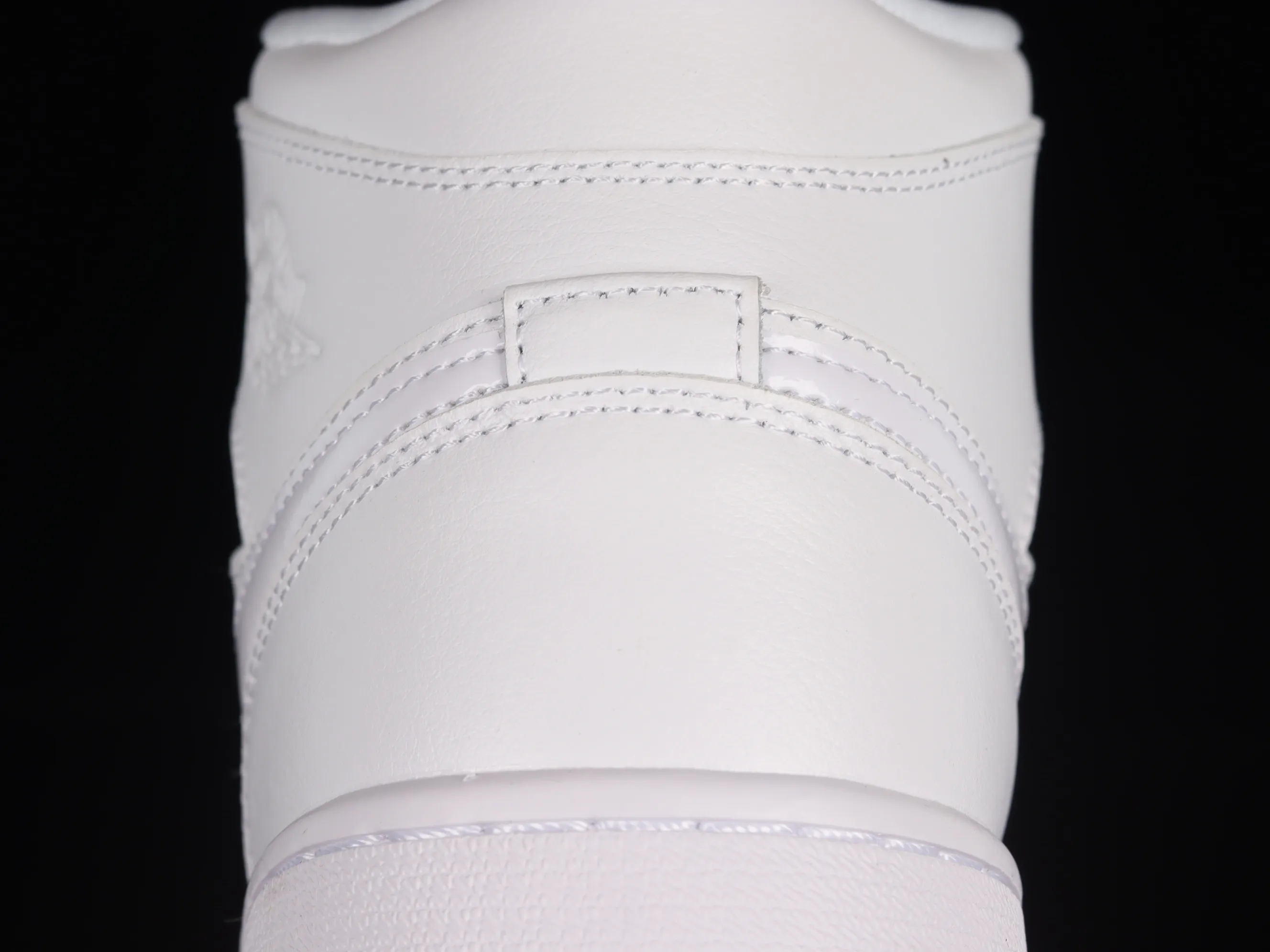 All categories Air Jordan Jordan series basketball shoes Air Jordan 1 Mid Air Jordan 1 Mid AJ1 Joe 1 pure white mid-top basketball shoes DV0991-111